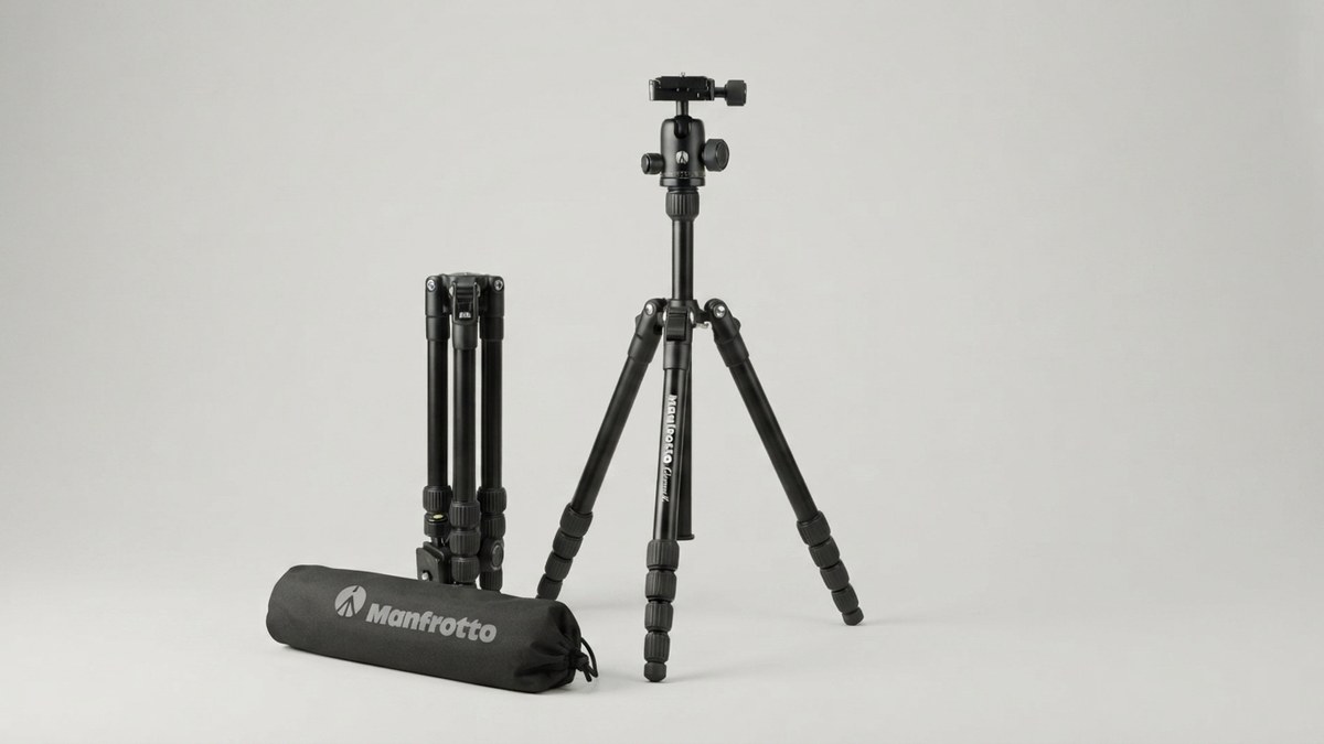 トラベル三脚の代表例: Manfrotto Element トラベル三脚