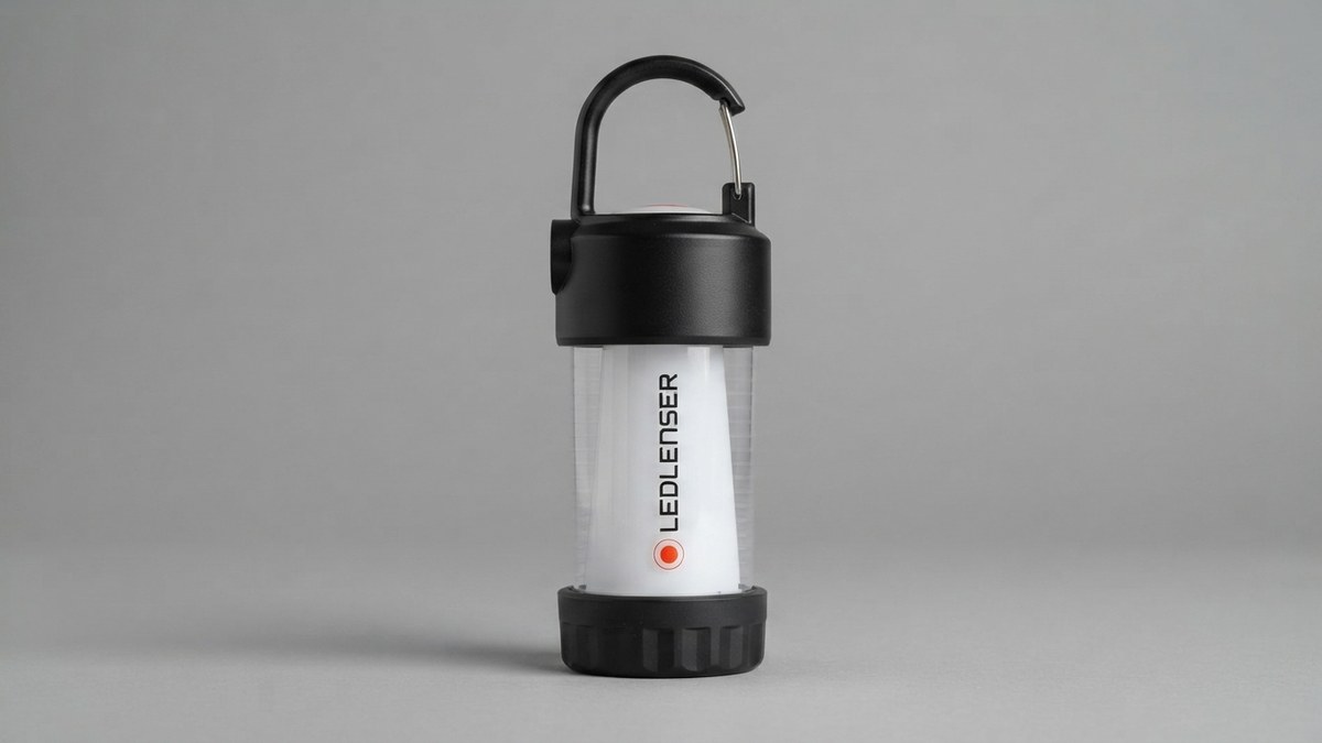 LED小型の代表例: Ledlenser ML4