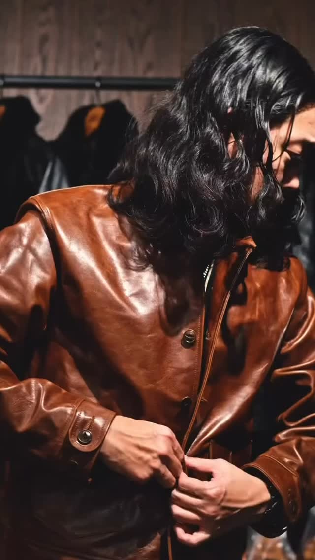 OLD MOUNTAIN Leathers Day